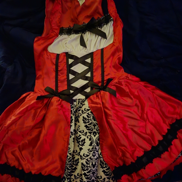 Adult Gothic Red Riding Hood Costume - Picture 2 of 3
